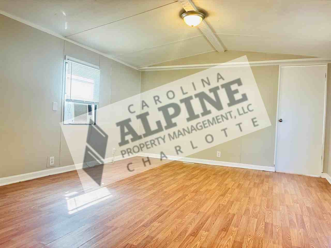 2807 Blacksburg Rd #B - Photo 6 of 23