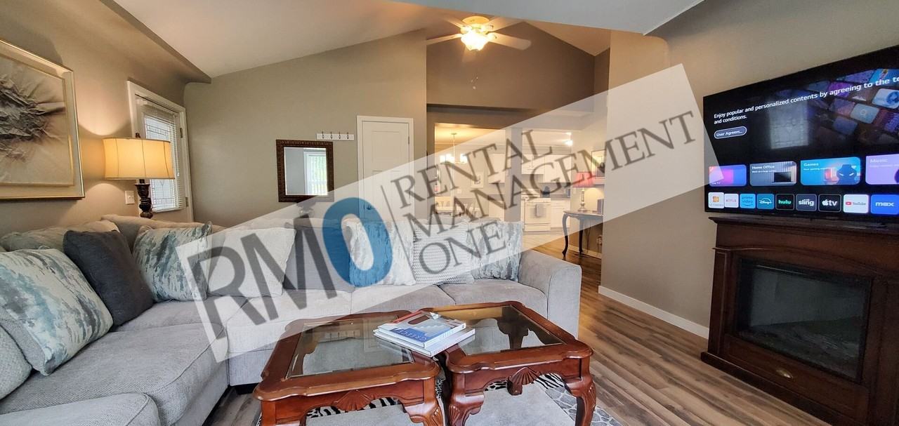6260 Cedarmere - Photo 2 of 20