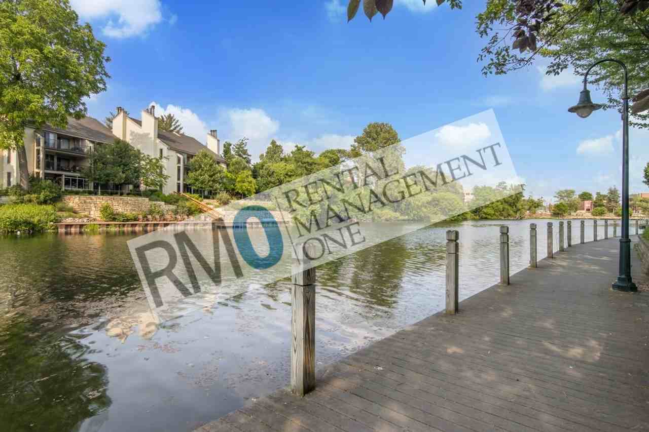 213 Midtown Dr - Photo 2 of 46