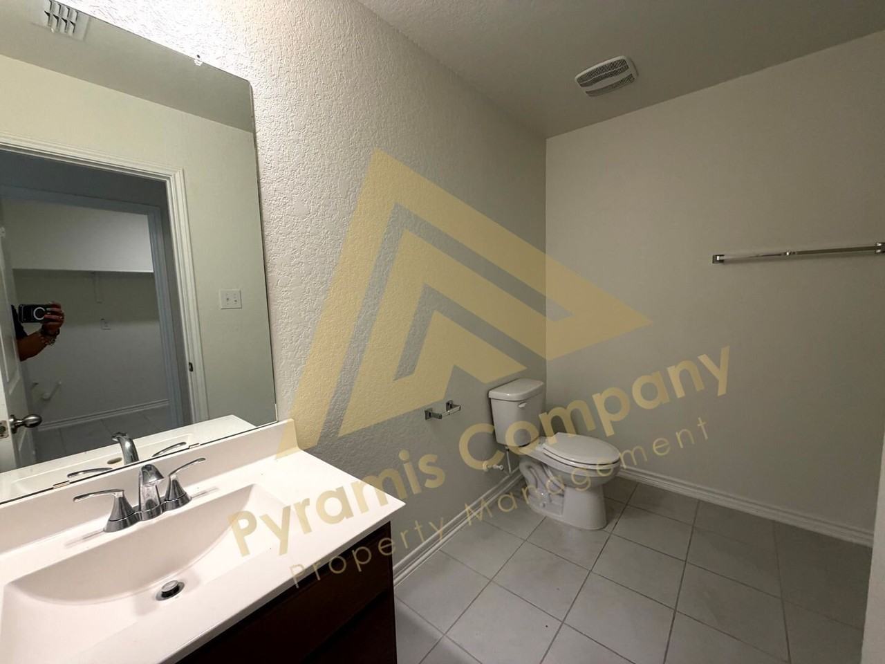4554 Otra Otra Dr - Photo 4 of 22
