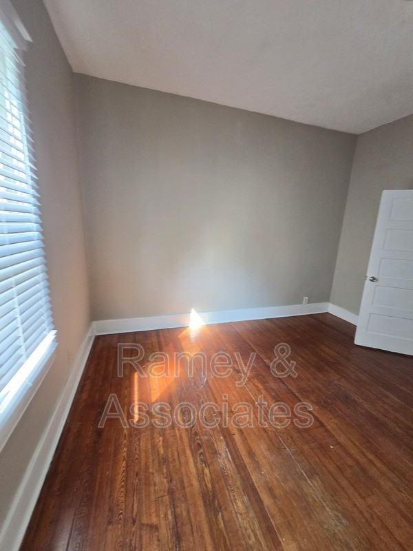 4106 S 2nd St - Photo 3 of 17