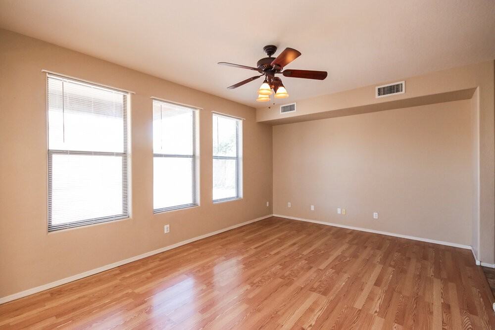 2065 W Fruit Tree Ln - Photo 3 of 17