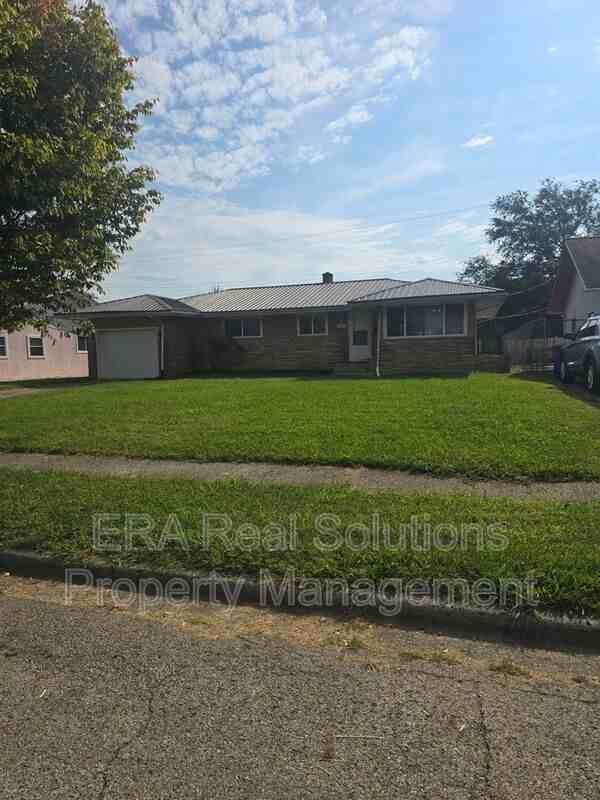 1494 Selkirk Rd - Photo 2 of 40