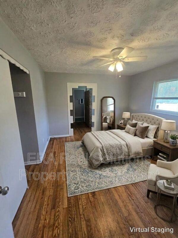 1494 Selkirk Rd - Photo 4 of 40