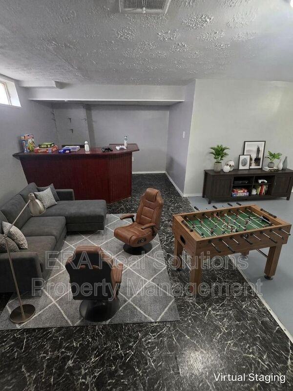 1494 Selkirk Rd - Photo 7 of 40