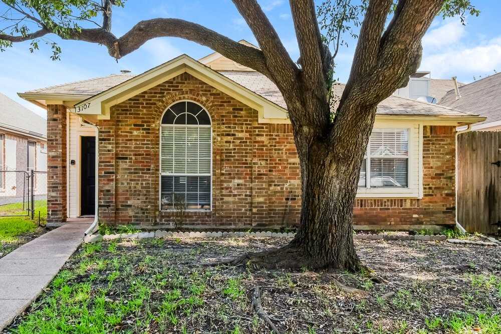3107 Sara Dr