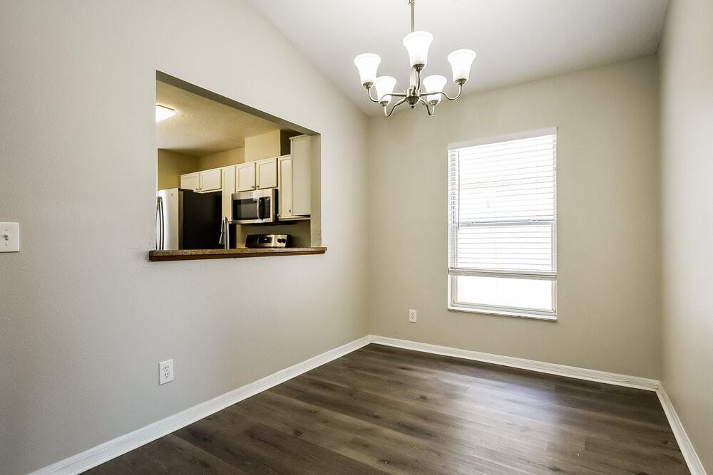 1525 Sunset View Cir - Photo 5 of 16