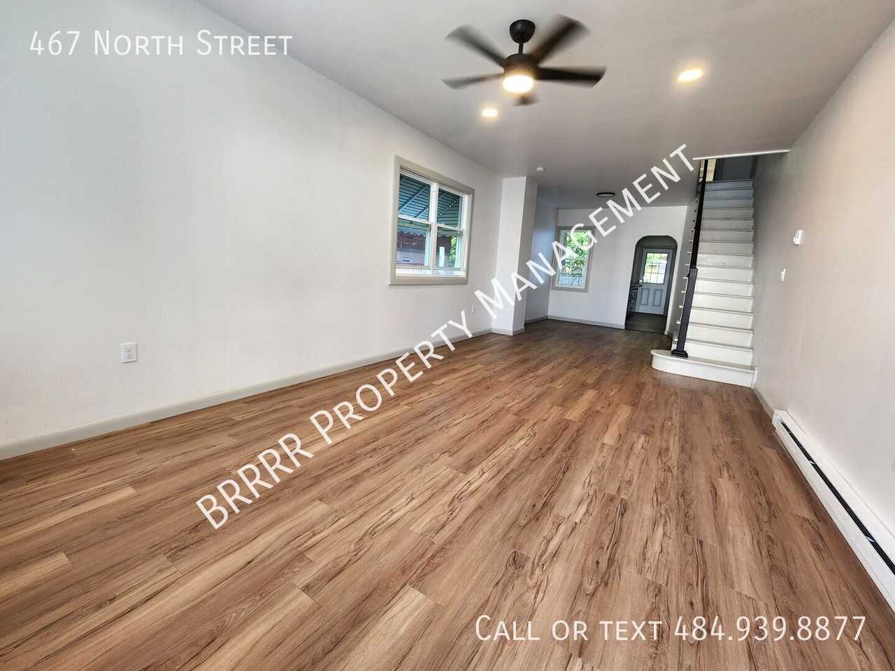 467 North St - Photo 3 of 31