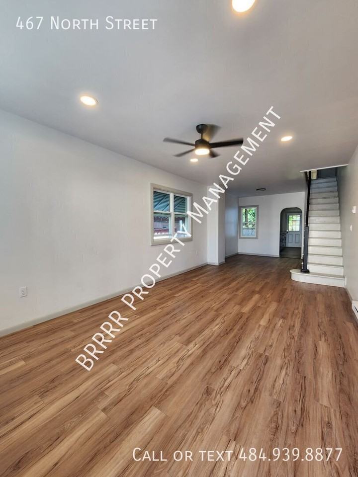 467 North St - Photo 5 of 31