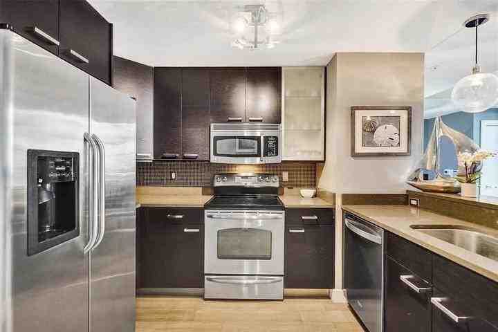 501 Evernia Street - Photo 2 of 8