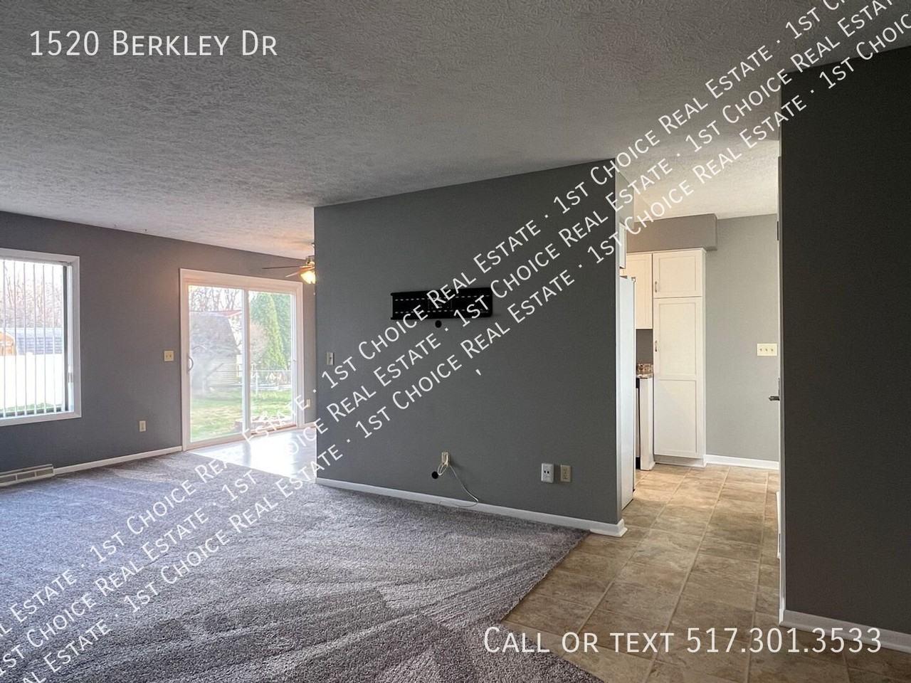 1520 Berkley Dr - Photo 4 of 21