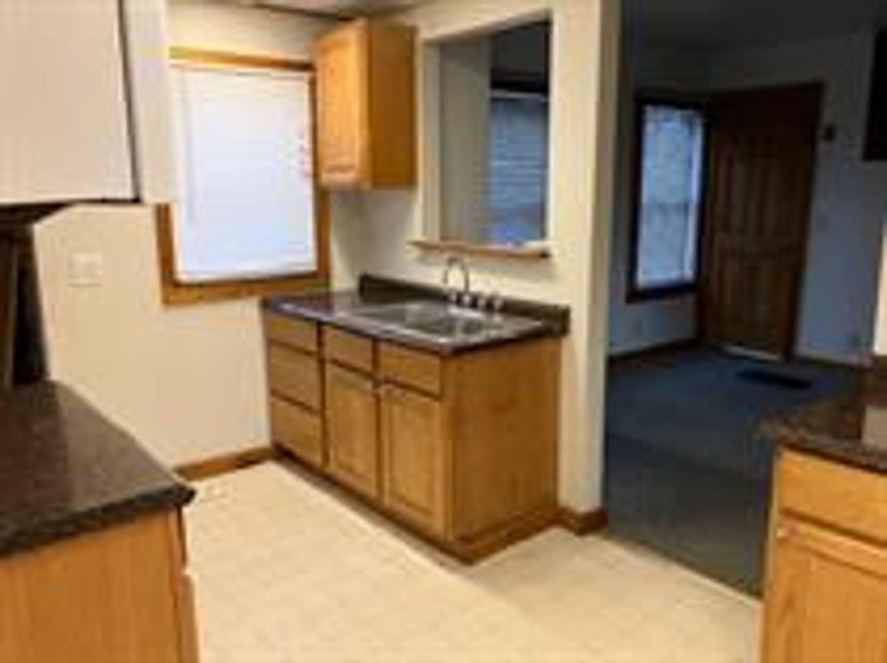141 Spruce St #1 - Photo 3 of 16