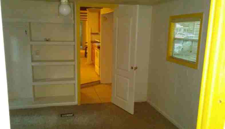 9270 Nw 177th Ln - Photo 2 of 6