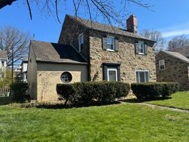 3 Laurel Vlg - Photo 1 of 1