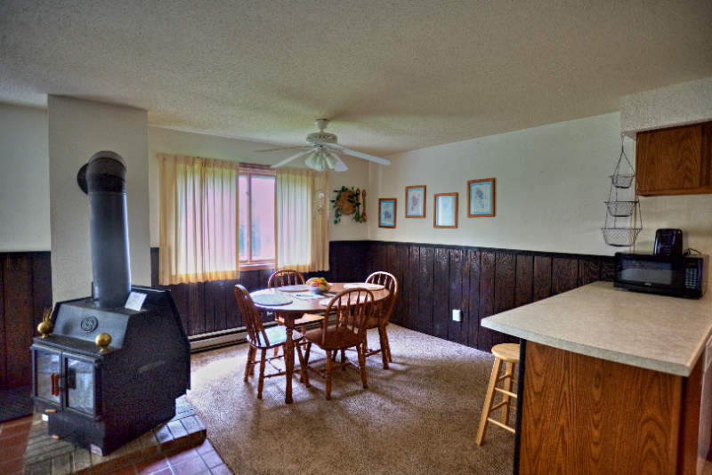 1045 Lablonde Ln #121B - Photo 7 of 13