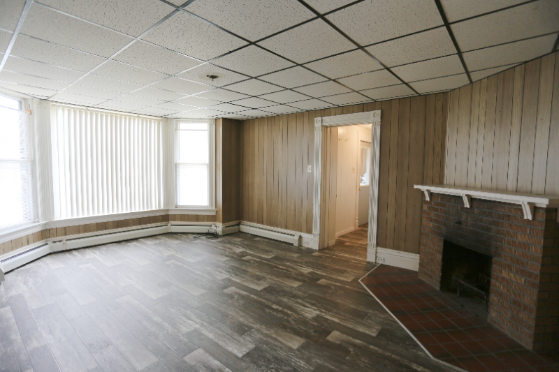 411 E Longyear St #2 - Photo 4 of 18