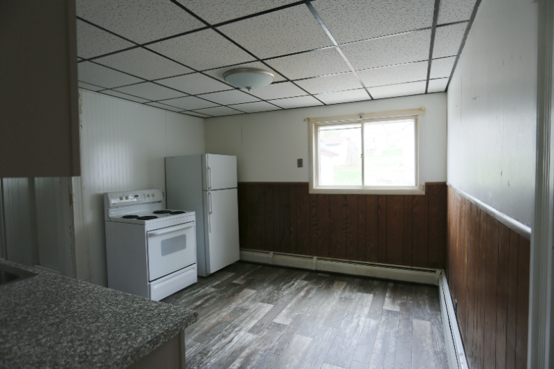 411 E Longyear St #2 - Photo 6 of 18