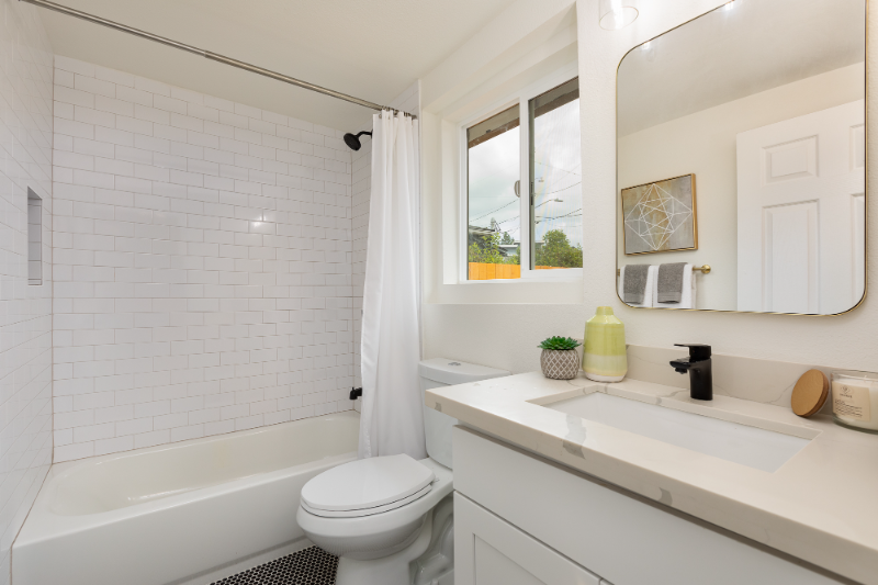 8416 Duncan Ave S - Photo 4 of 12