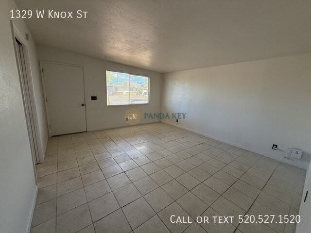 1329 W Knox St - Photo 3 of 17