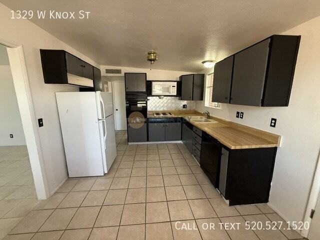 1329 W Knox St - Photo 4 of 17