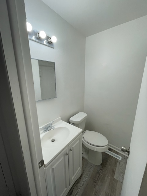18215 Fitzpatrick St - Photo 3 of 4