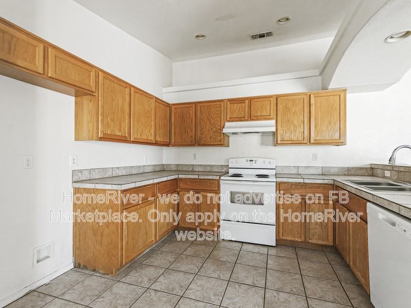141 Mescal Loop - Photo 3 of 18