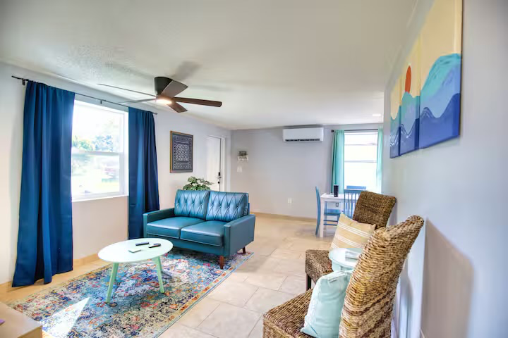 2220 Park Rd - Photo 2 of 11