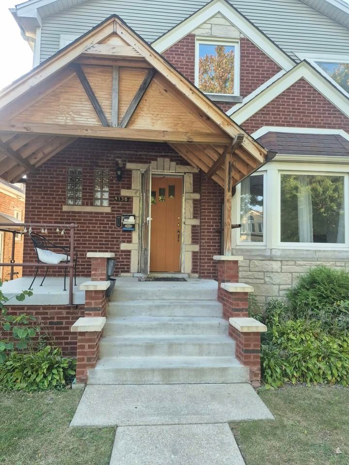 4138 N Parkside Ave #1stFL - Photo 2 of 15