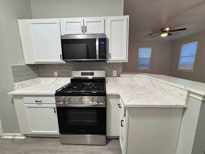 6427 Waldron Dr #A - Photo 5 of 20