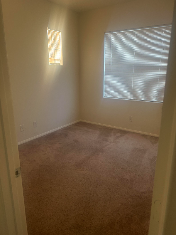 6057 Traviata Ave - Photo 4 of 8