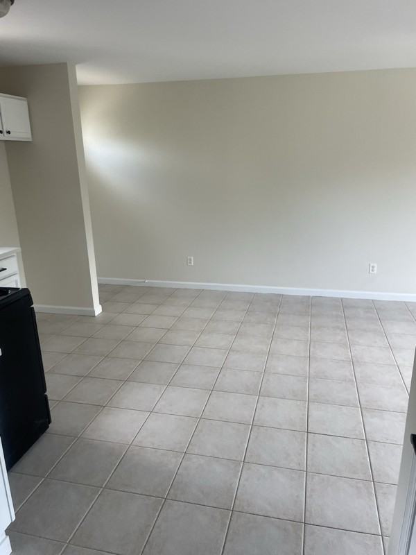 00 Prall Ave #2 - Photo 4 of 8