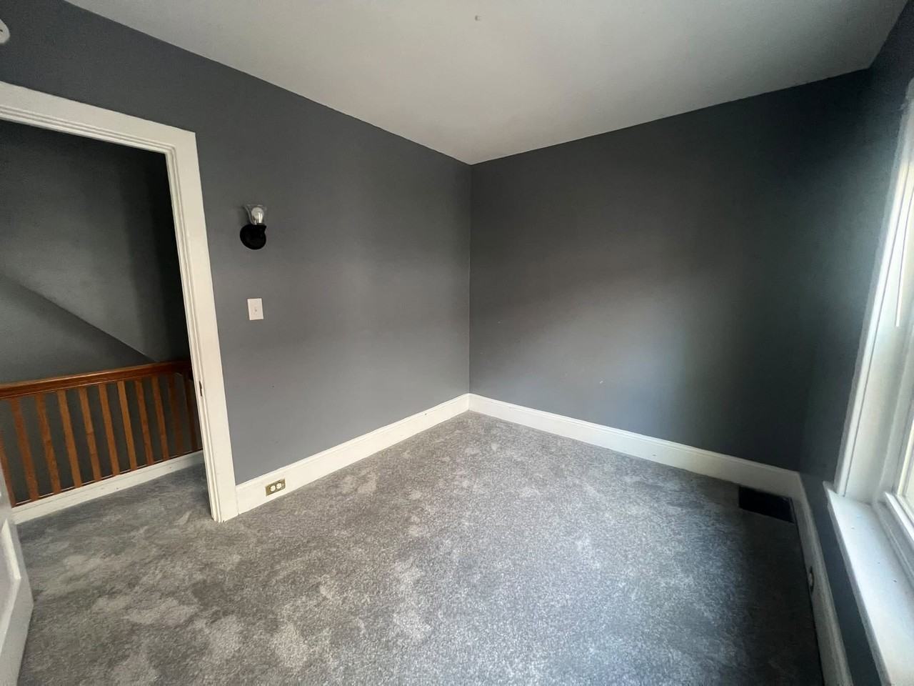 773 N Charlotte St - Photo 7 of 9