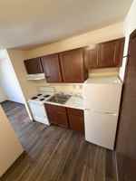 featured image of 111 S Bassett St #101