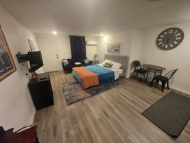 104 W Bobe St #4 - Photo 1 of 1