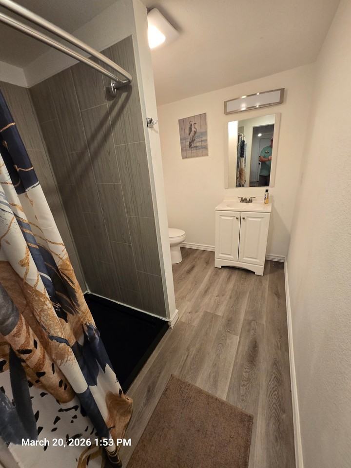 104 W Bobe St #4 - Photo 4 of 6