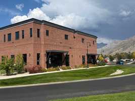 featured image of 10135 N Redwood Dr