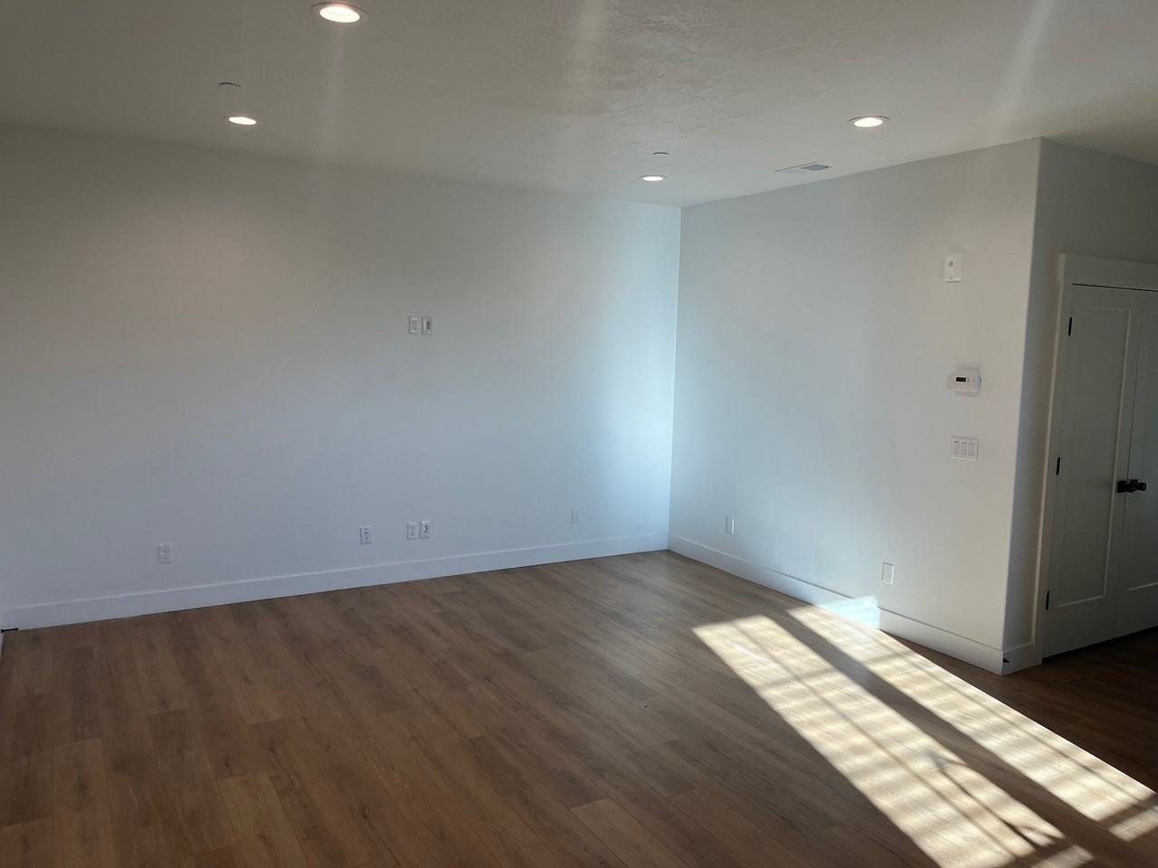 10135 N Redwood Dr - Photo 6 of 15