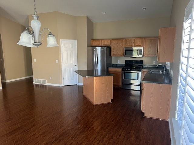 1772 E Revere Way - Photo 3 of 34