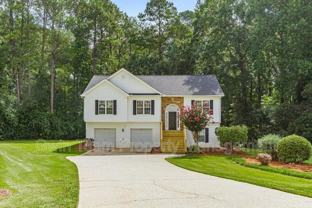 4025 Hemingway Dr - Photo 1 of 1