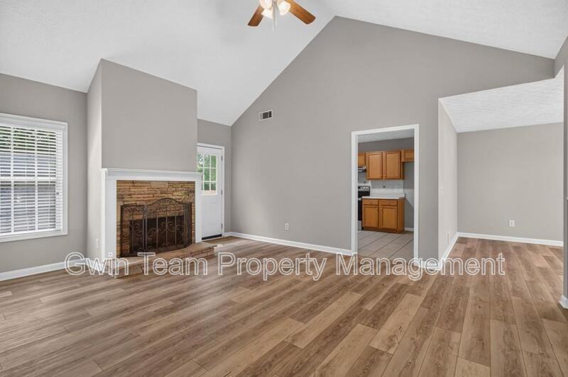 4025 Hemingway Dr - Photo 5 of 32