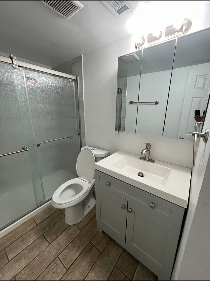 11106 Oak Leaf Dr #80 - Photo 4 of 14
