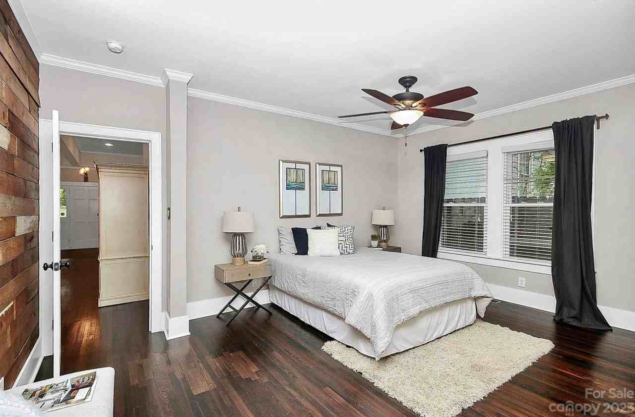 1920 Woodcrest Ave - Photo 7 of 20