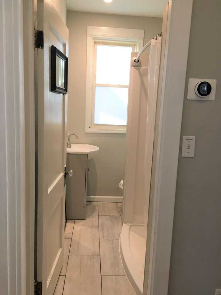 6009 Odell St - Photo 4 of 10