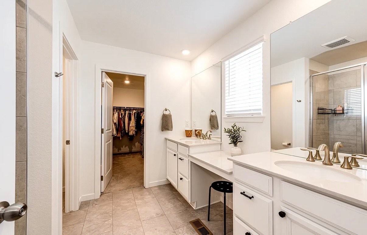 24503 E Walsh Ave - Photo 6 of 19
