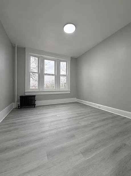 218 E 7th St #19 - Photo 5 of 7