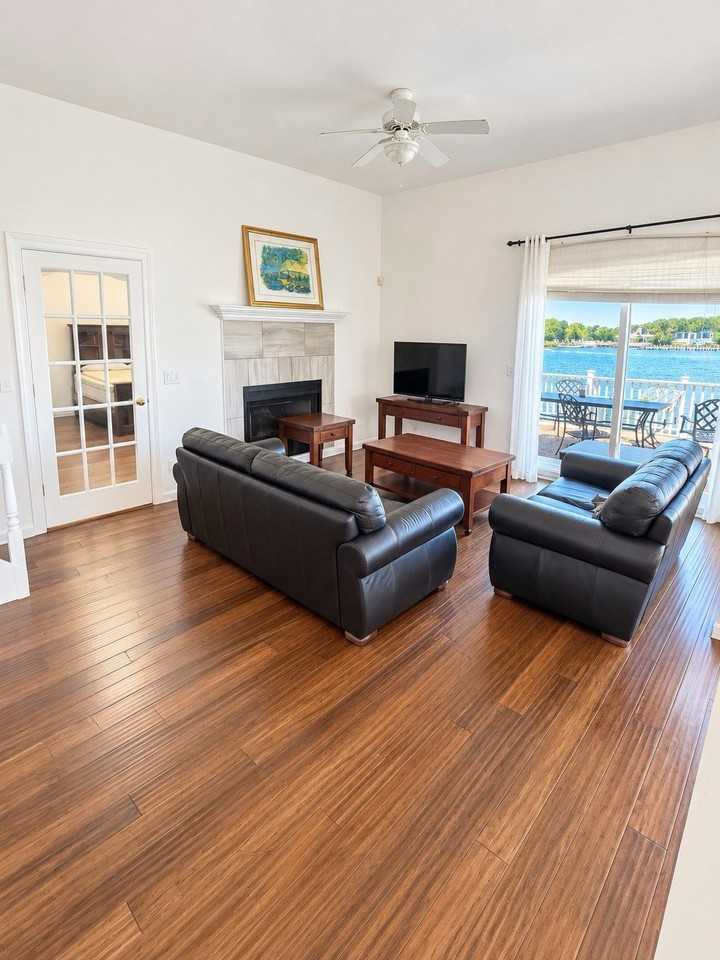 12 Badminton Ct - Photo 4 of 11