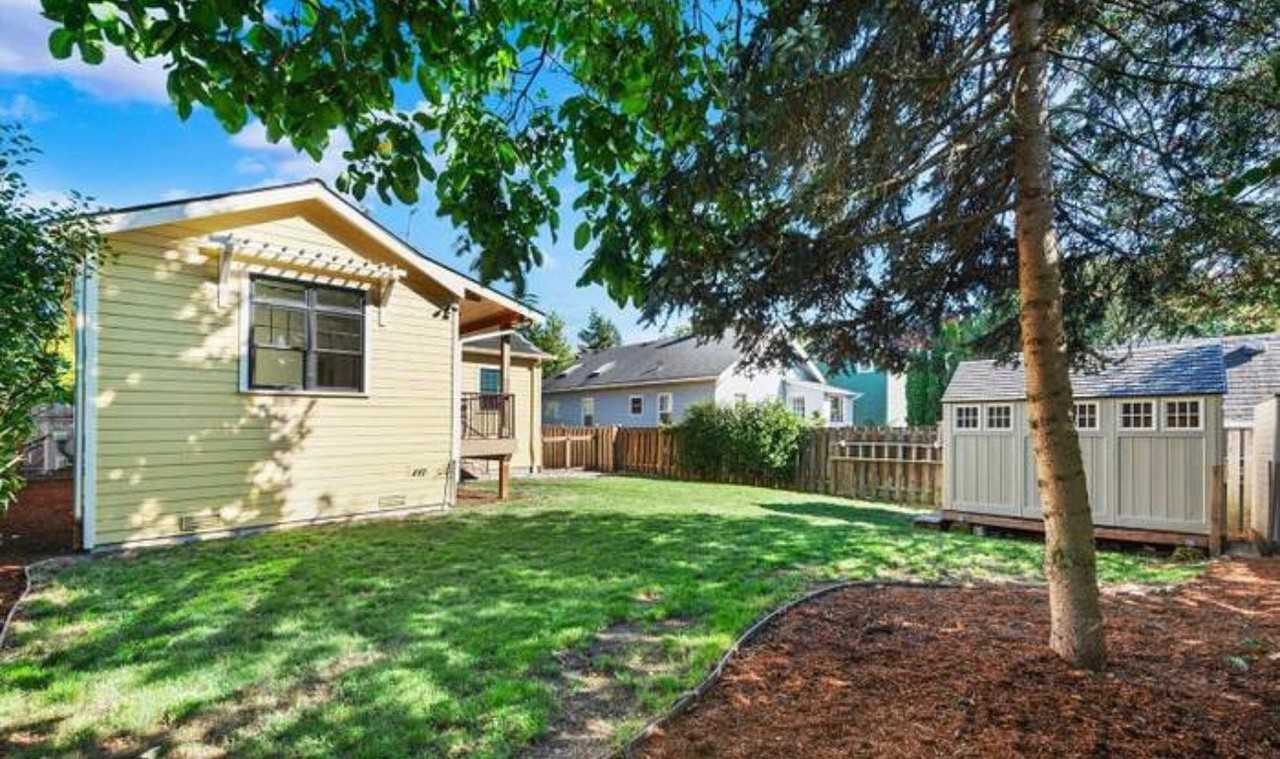 6741 9th Ave Nw - Photo 3 of 18