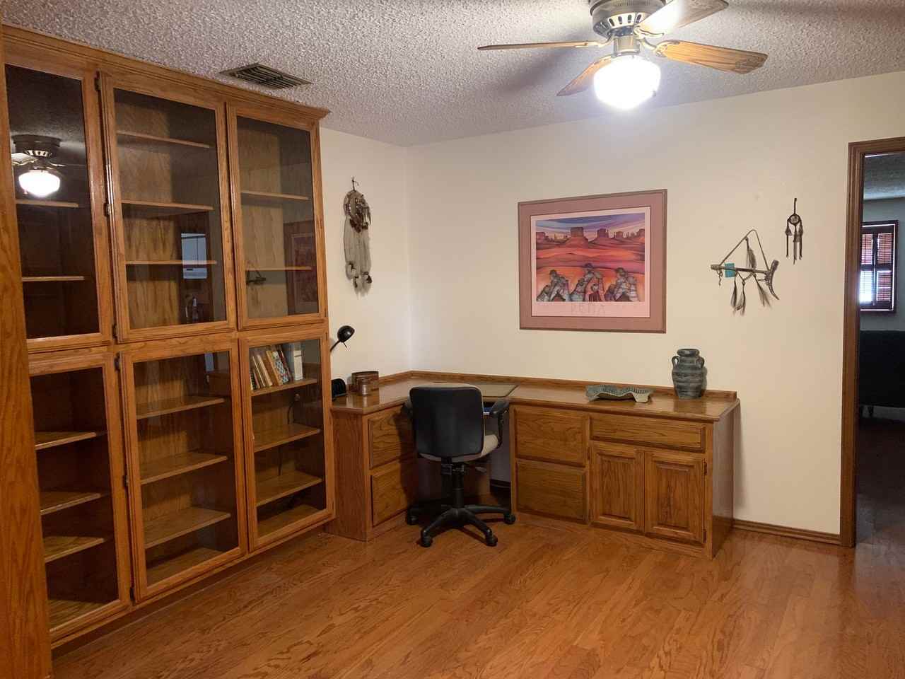 1000 Camelot Dr #6095 - Photo 2 of 20