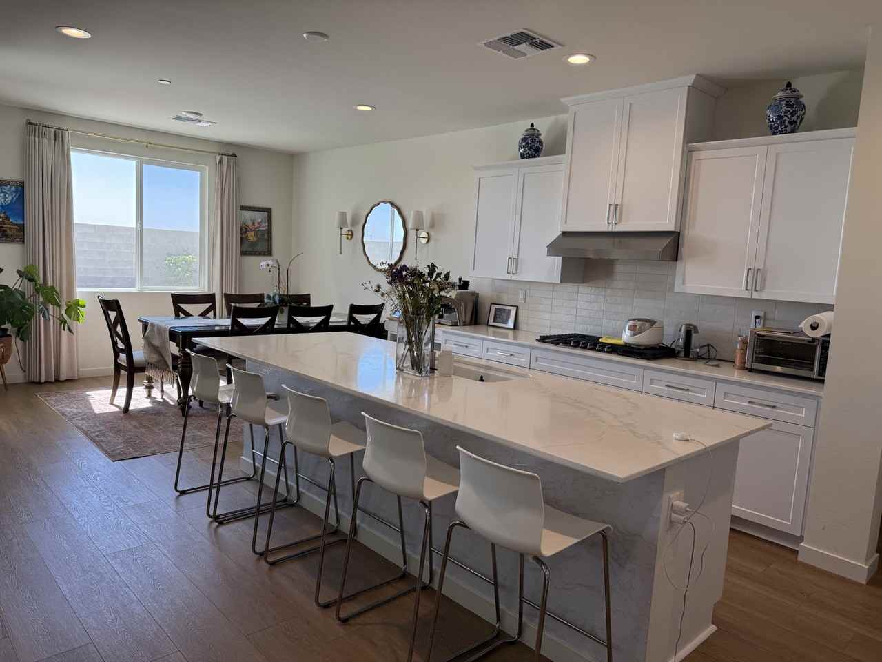 12701 Petaluma Ct - Photo 3 of 14
