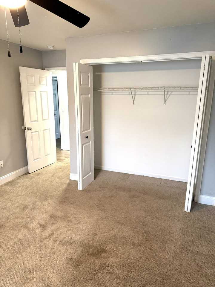 4592 Lomax Ct - Photo 6 of 18